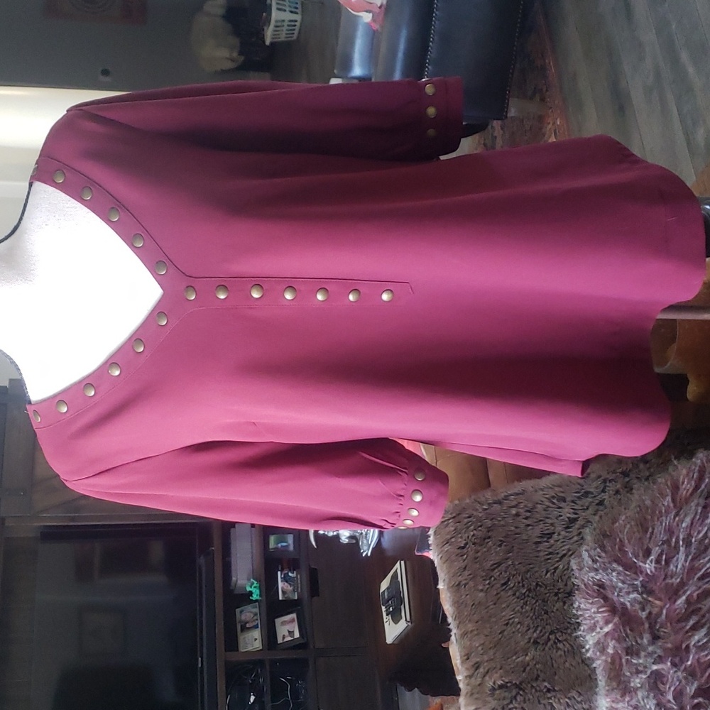 EUC 41 Hawthorn Burgundy Blouse